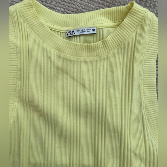 Zara Ribbed Yellow Tank Top - Picture 2 of 5